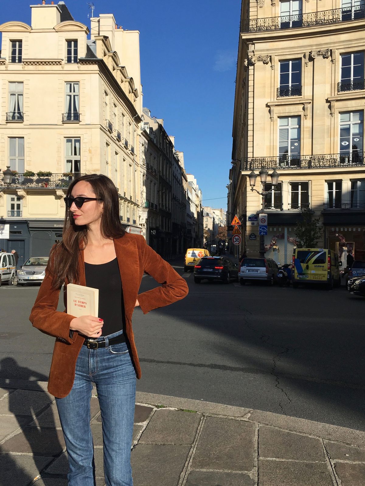 How to dress like a French woman  French women, Apc bag, White striped tee