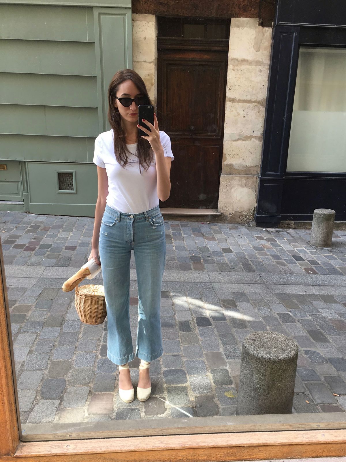 Jane Birkin inspired style  Jeanne damas style, Parisian chic style,  Parisian style