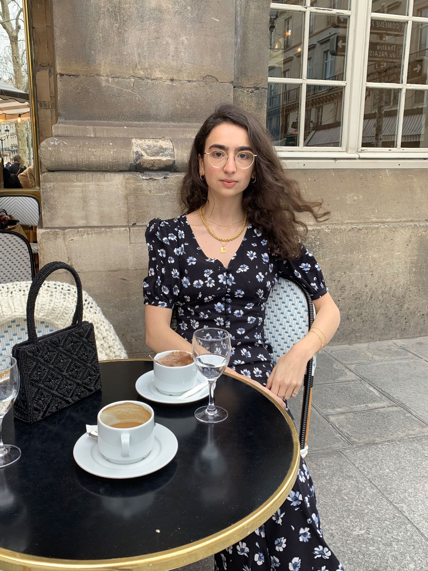 Coffee with Pia at Le Nemours, Paris, talking French girl style and Parisian style