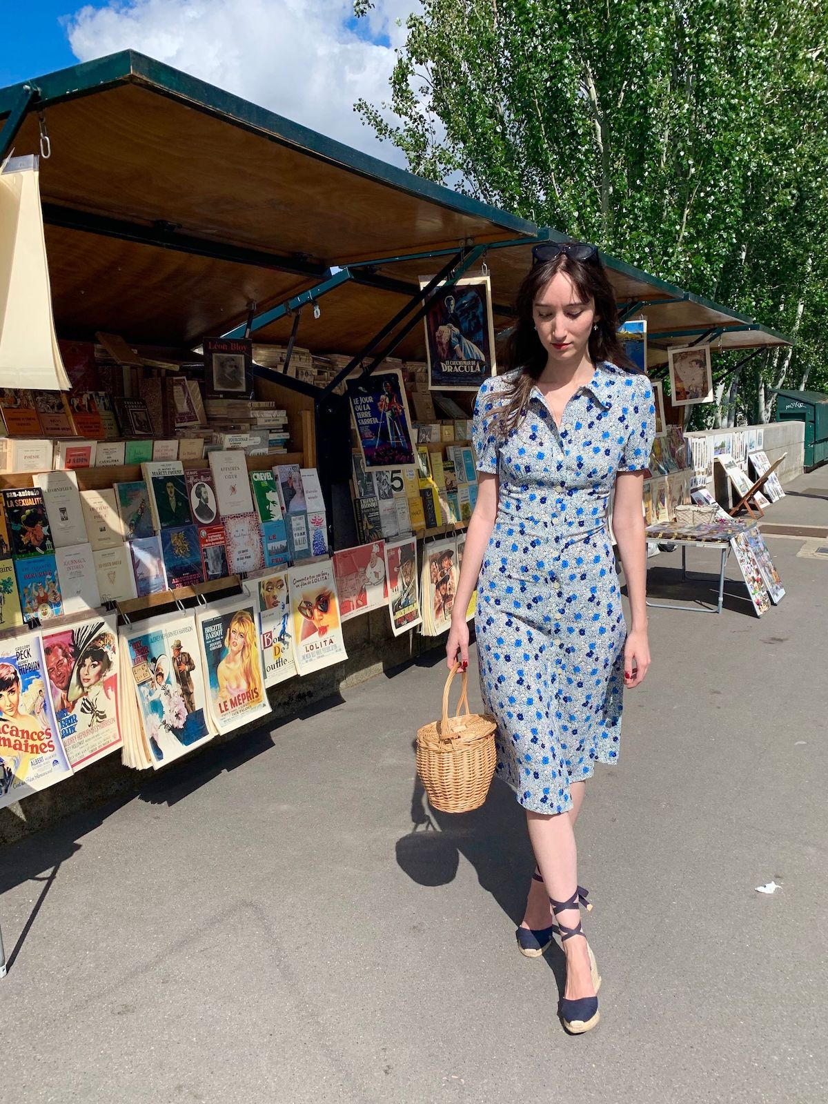 Rouje Paloma dress near the Bouquinistes de Paris