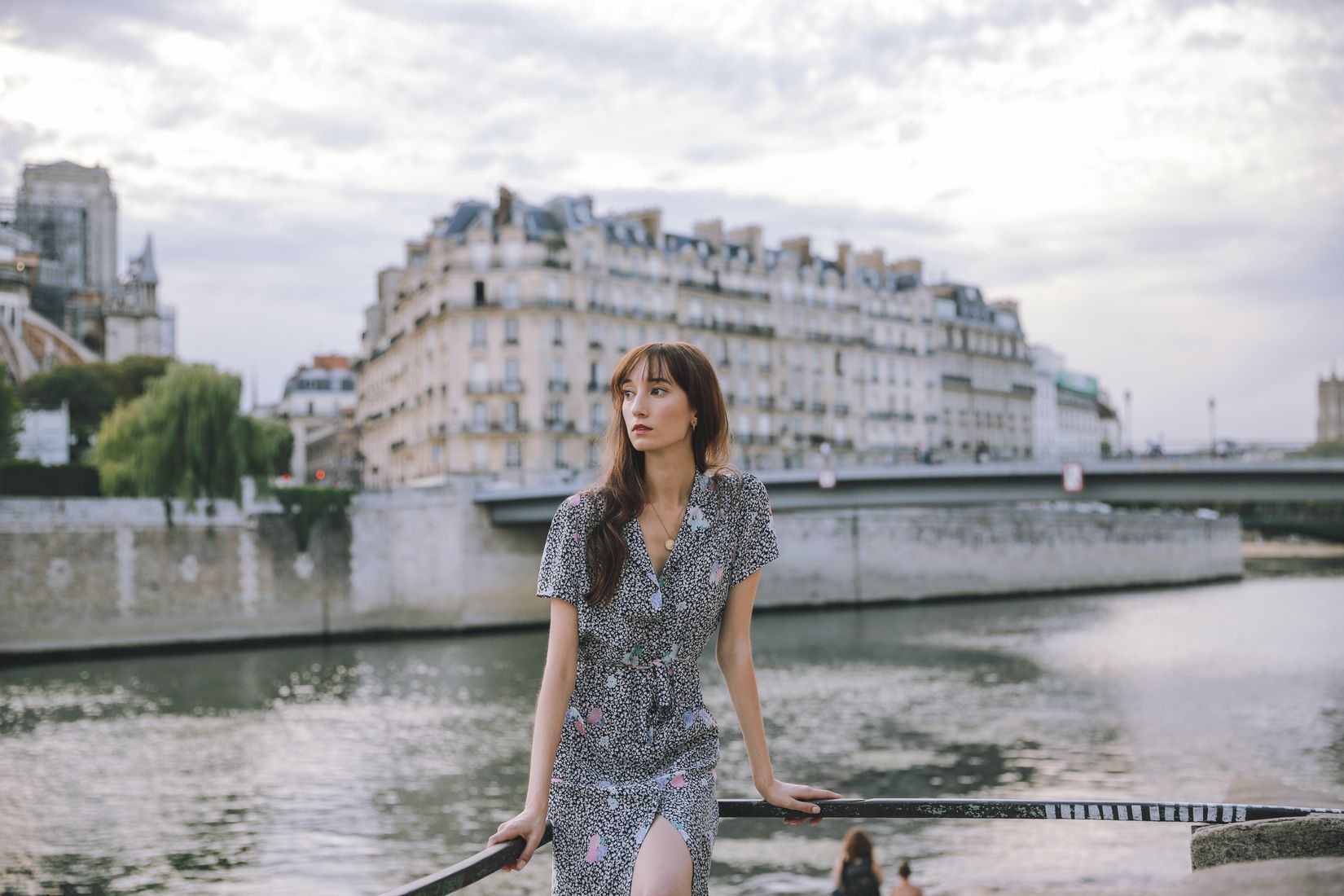 Ile Saint-Louis en Rouje Leonor Dress