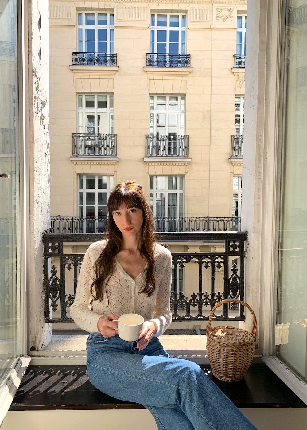 how-to-dress-like-a-french-girl