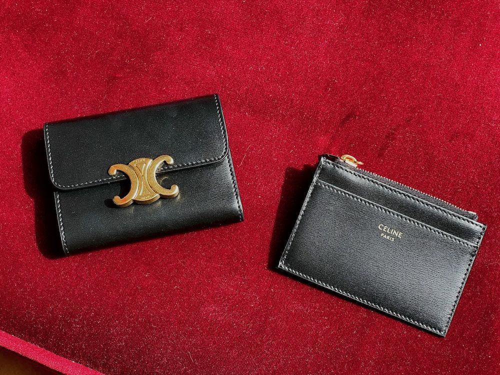 TRIOMPHE COMPACT WALLET IN SHINY CALFSKIN - BLACK