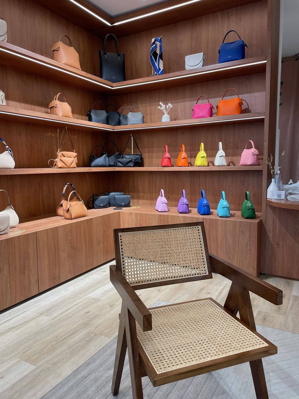 Fleuron unveils an exclusive pop-up store at Le Bon Marché – Fleuron Paris