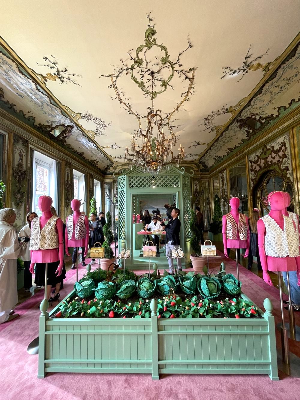 Roger Vivier SS25 Paris Presentation IMG_9270