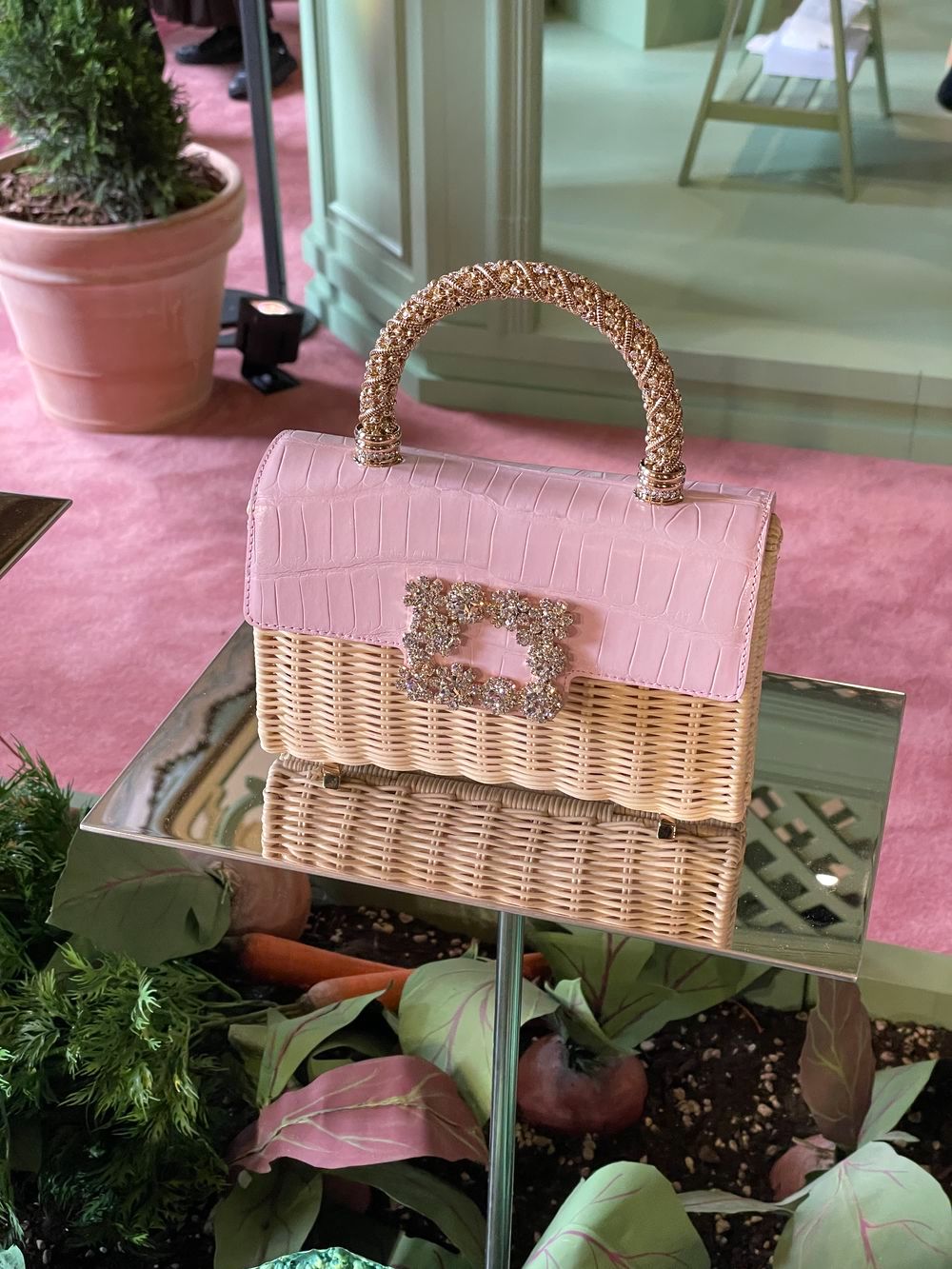 Roger Vivier SS25 Paris Presentation IMG_9272