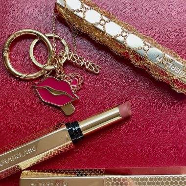 Guerlain Kiss Kiss Honey-Infused Intense Lipstick_IMG_2264
